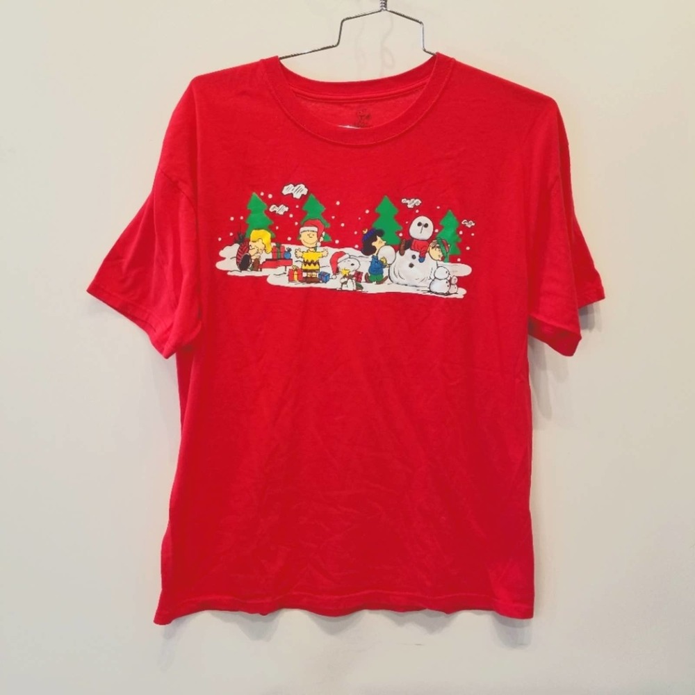 Peanuts Top XXL Tee Charlie Brown Holiday Graphic Short Sleeve Crewneck Xmas Red